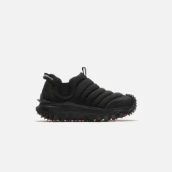 Apres Trail Low Top Sneakers