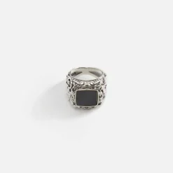 Arabesque Chevalier Ring
