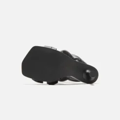Circular Heel
