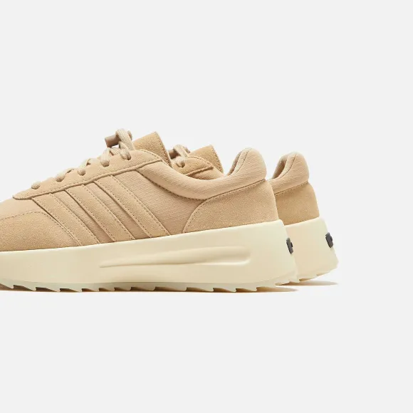 Fear Of God La Runner
