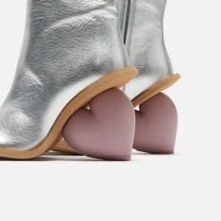 Love Boot