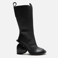 Love Boot