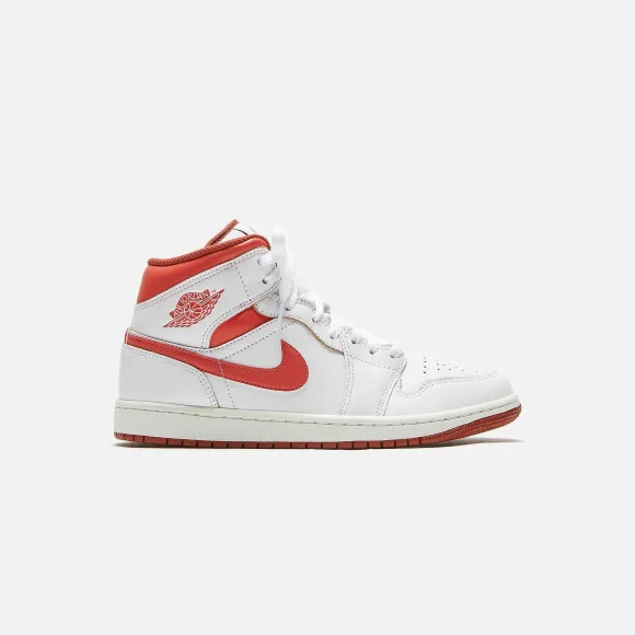 Nike Air 1 Mid Se