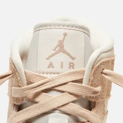 Nike Air 1 Mid Se