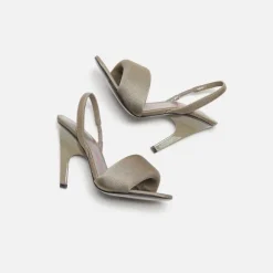 Rem Sandal
