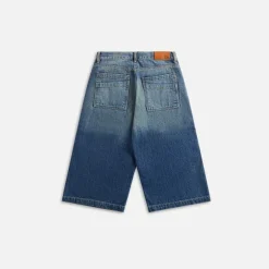 Rizu Short
