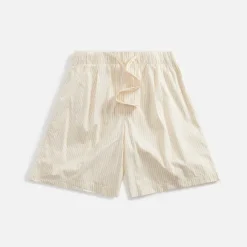 Short Pleat