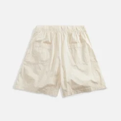 Short Pleat