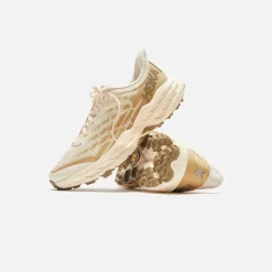 Speedgoat 5