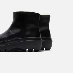 Storm Shearling Boots