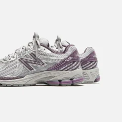 860V2