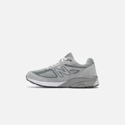 990V4