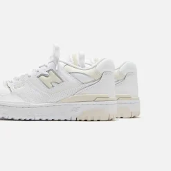 Wmns 550