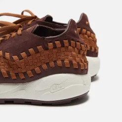 Wmns Air Footscape Woven