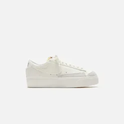 Wmns Blazer Low Platform