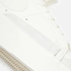 Wmns Blazer Low Platform