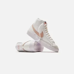 Wmns Blazer Mid `77