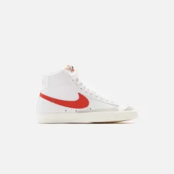 Wmns Blazer Mid '77