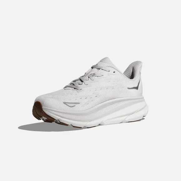 Wmns Clifton 9