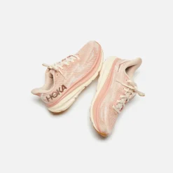 Wmns Clifton 9