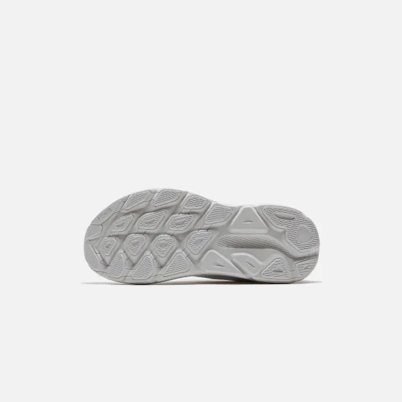 Wmns Clifton 9