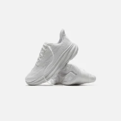 Wmns Clifton 9