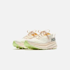 Wmns Clifton 9