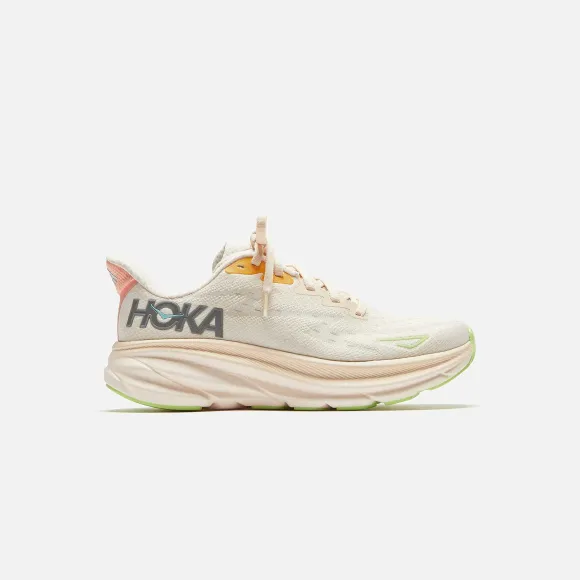 Wmns Clifton 9
