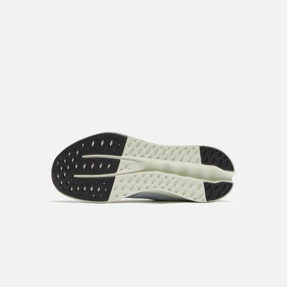Wmns Cloudsurfer