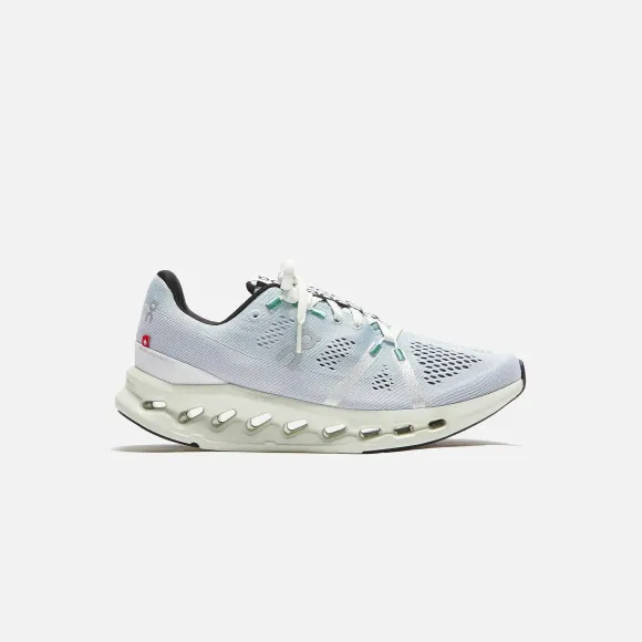 Wmns Cloudsurfer