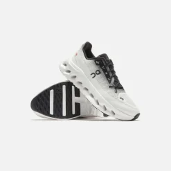 Wmns Cloudtilt