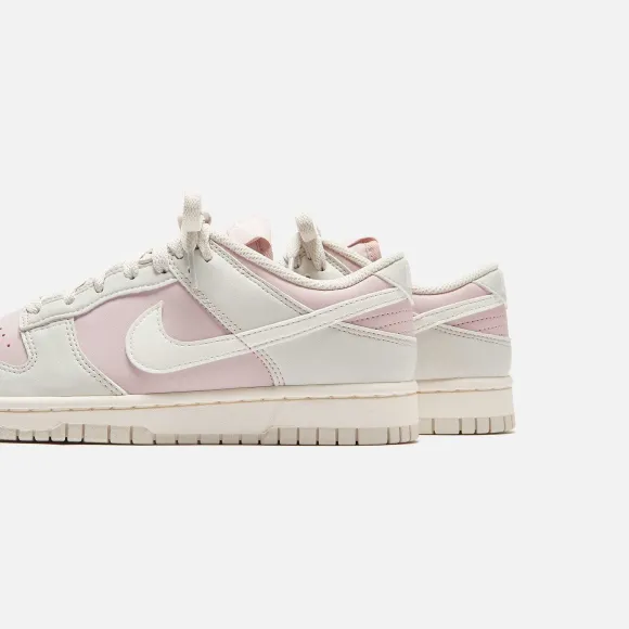 Wmns Dunk Low