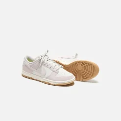 Wmns Dunk Low Premium