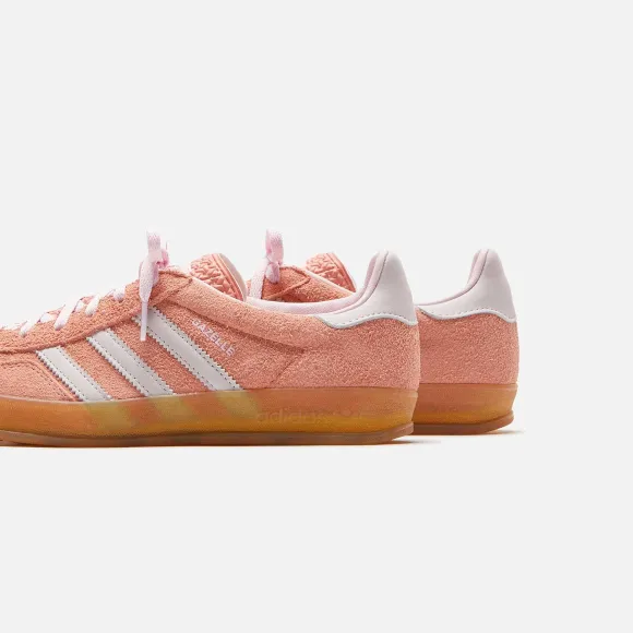 Wmns Gazelle Indoor