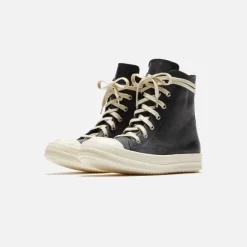 Wmns Lace Up Sneaker