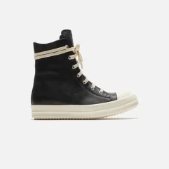 Wmns Lace Up Sneaker