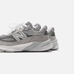 Wmns Made In Us 990V6