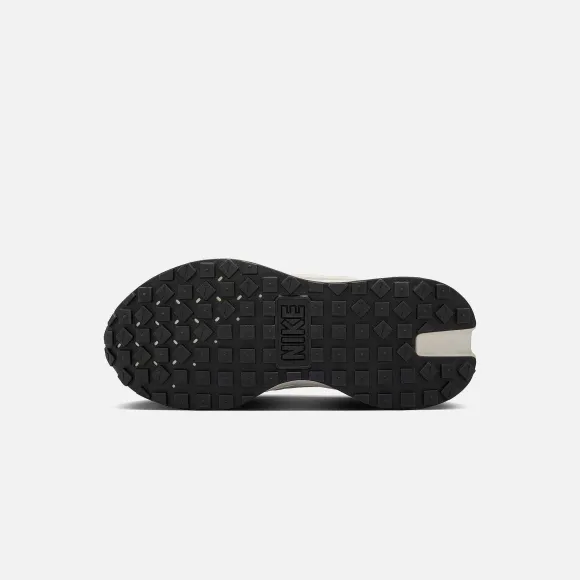Wmns Phoenix Waffle
