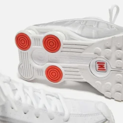 Wmns Shox R4