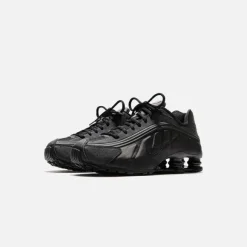 Wmns Shox R4