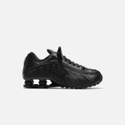 Wmns Shox R4