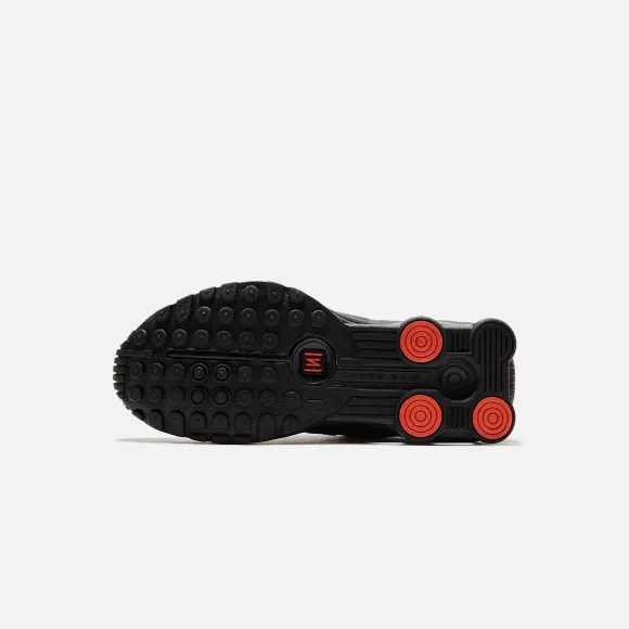 Wmns Shox R4