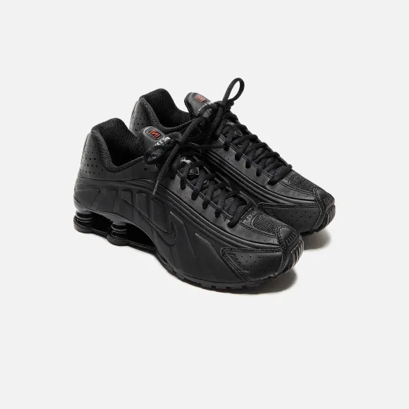 Wmns Shox R4