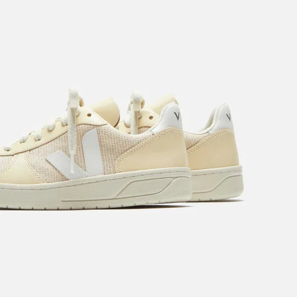 Wmns V-10