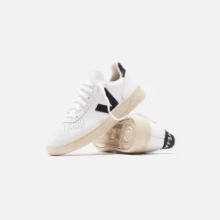 Wmns V-10