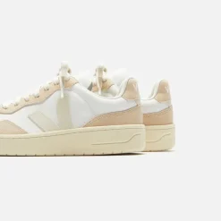 Wmns V-90