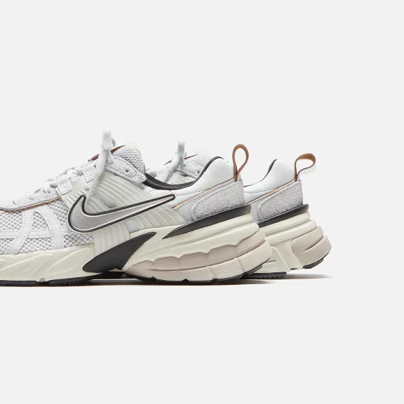 Wmns V2K Run