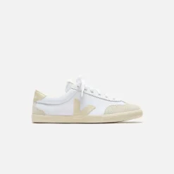 Wmns Volley
