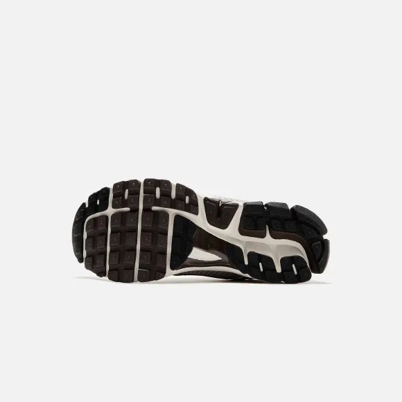 Wmns Zoom Vomero 5