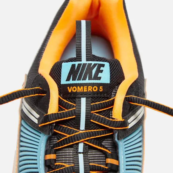 Wmns Zoom Vomero 5